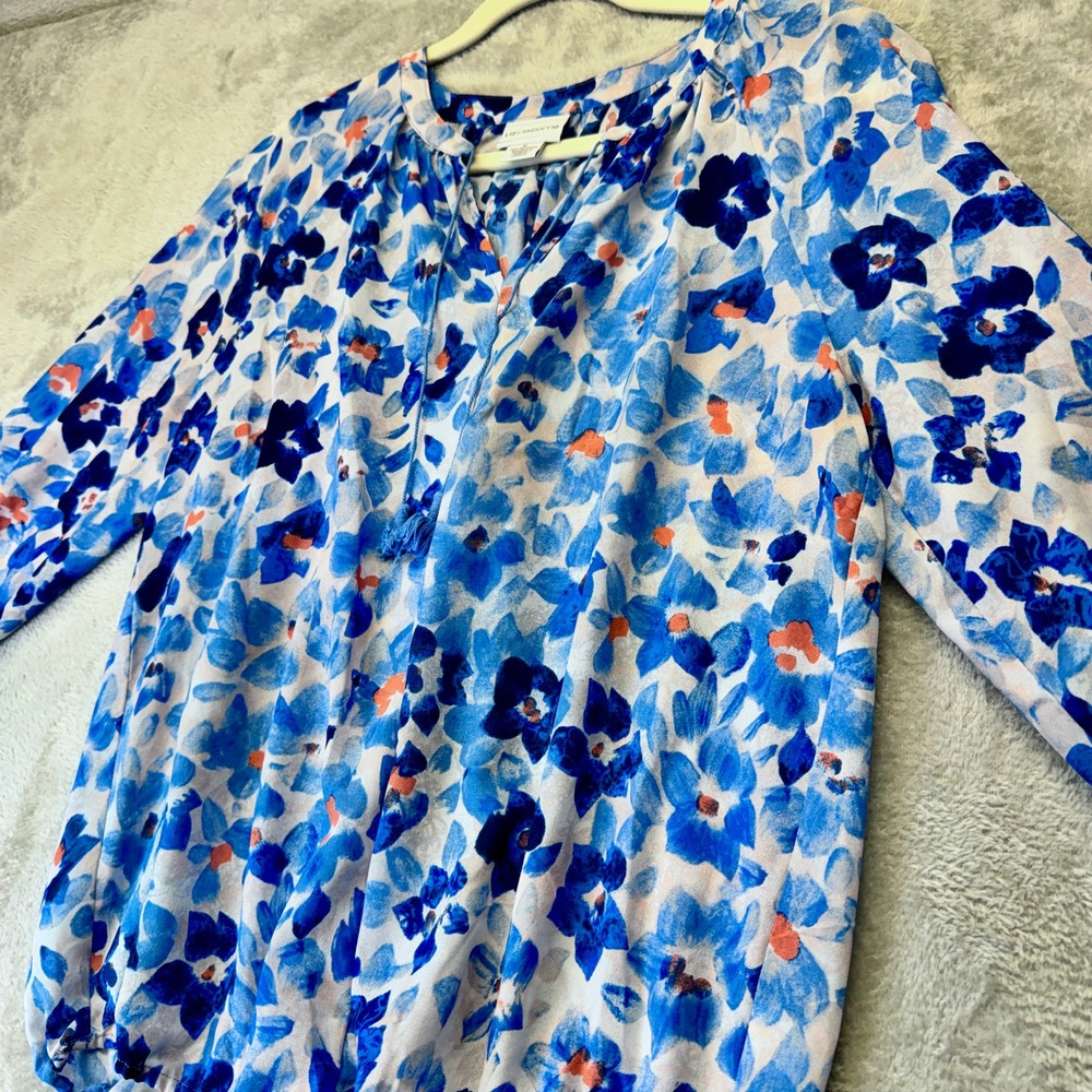 Liz Claiborne Women's‎ Blue Floral Blouse Med. Long Sleeve Tie Neck Top Colorful